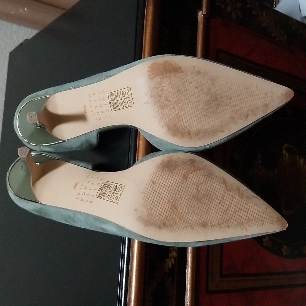 WHBM Beautiful Lime Green suede heels. - Picture 5 of 5
